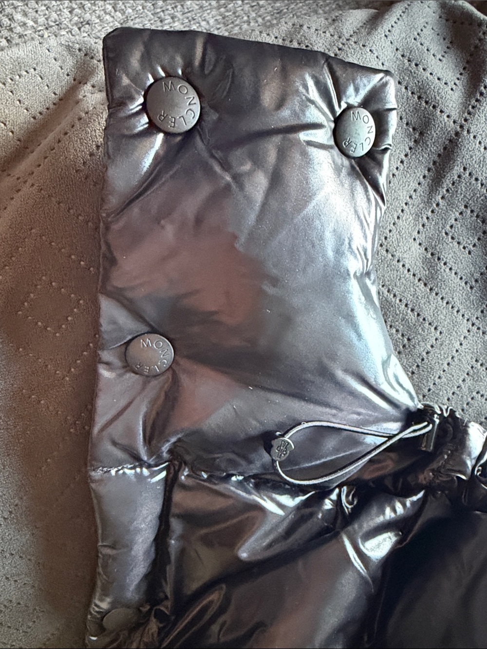 Moncler hood replacement